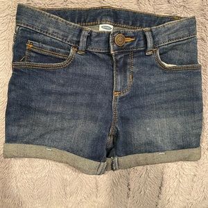 Girls 5T jean shorts like new condition